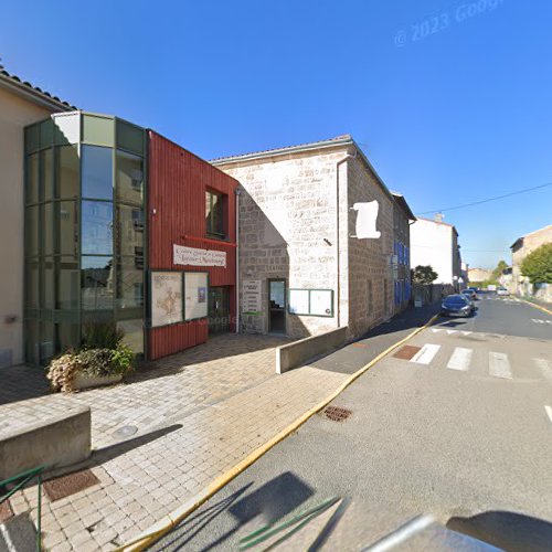 Centre Social et Culturel à Saint-Maurice-de-Lignon