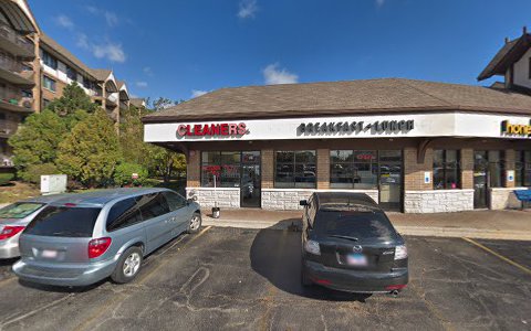 Dry Cleaner «Clock Tower Cleaners», reviews and photos, 110 W Northwest Hwy, Mt Prospect, IL 60056, USA