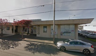 Johnson Robert T DC Crescent City Chiropractic - Pet Food Store in Crescent City California