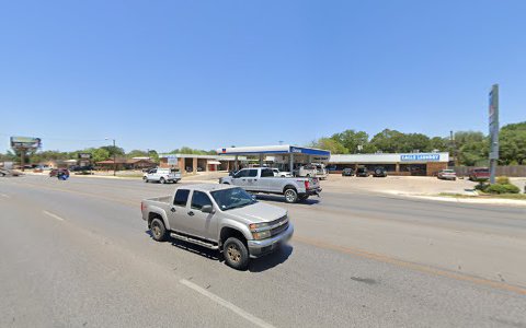 Laundromat «Eagle Laundry and Car Wash», reviews and photos, 924 W Oaklawn Rd, Pleasanton, TX 78064, USA