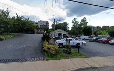 Transmission Shop «C & R Auto Service», reviews and photos, 1136 E Market St, Charlottesville, VA 22902, USA