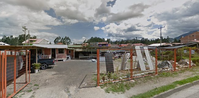 s/n, Enrique Arisaga, Sin, medio ejido, Cuenca 010207, Ecuador