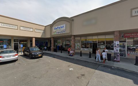Dry Cleaner «Promise Cleaners», reviews and photos, 2543 Parsons Blvd, Flushing, NY 11354, USA