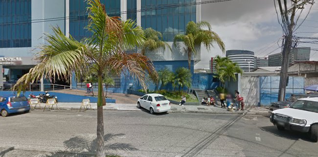 Av. Juan Tanca Marengo & Calle 13 E NE. Omni Hospital, Torre 1, piso 5, of 516, Guayaquil 090513, Ecuador