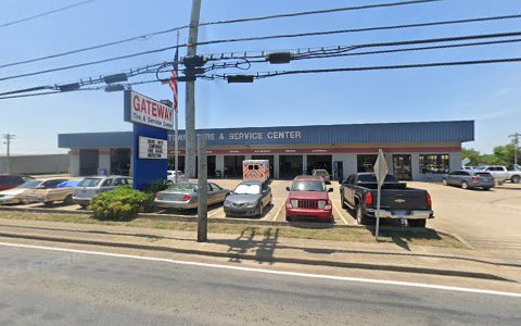 Tire Shop «Gateway Tire & Service Center», reviews and photos, 1011 N Main St, Shelbyville, TN 37160, USA