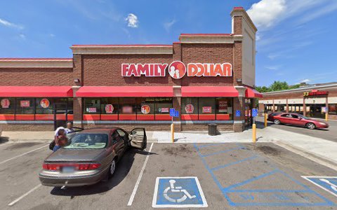 Dollar Store «Dollar Tree», reviews and photos, 906 W Broadway Ave, Minneapolis, MN 55411, USA