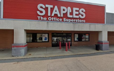 Office Supply Store «Staples», reviews and photos, 2150 W 117th St, Cleveland, OH 44111, USA