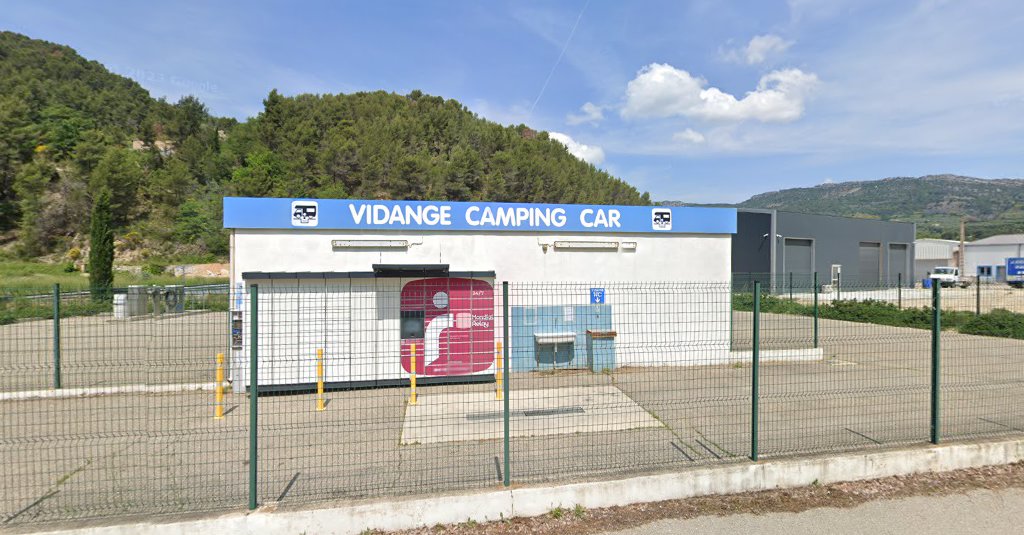 aire de services camping car à Buis-les-Baronnies (Drôme 26)