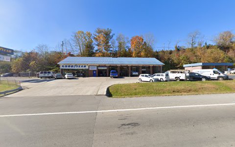 Auto Repair Shop «Commonwealth Auto Repair Services (CARS)», reviews and photos, 3053 US Highway 25 E, Middlesboro, KY 40965, USA