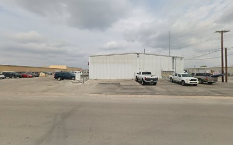 Auto Repair Shop «Fix It Shop», reviews and photos, 1229 Industrial St, New Braunfels, TX 78130, USA