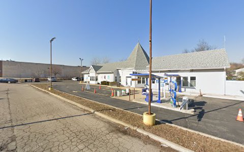 Car Wash «Carriage Carwash & Detail Center», reviews and photos, 1040 Summerfield Dr, Roselle, IL 60172, USA
