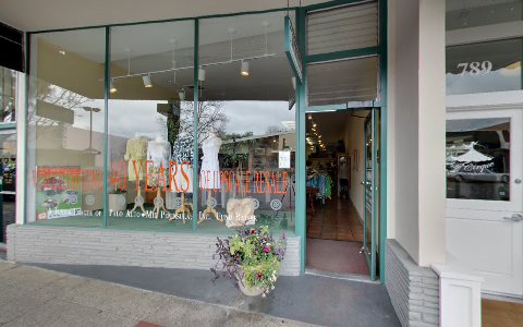 Thrift Store «The Shop», reviews and photos, 785 Santa Cruz Ave, Menlo Park, CA 94025, USA