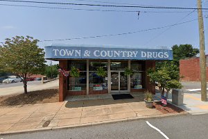 Town & Country Drugs image