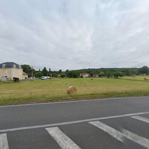 Borne de recharge de véhicules électriques SDE Dordogne Charging Station Condat-sur-Trincou