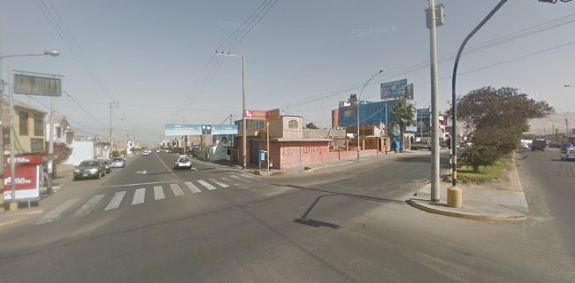 Centro de Medicina Hiperbarica "OXIBTENOTERAPIA"-Tacna - Médico