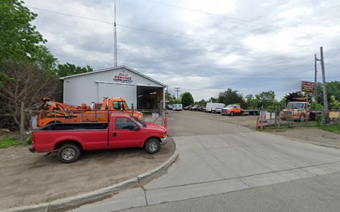 Auto Repair Shop «E & L Service, Inc.», reviews and photos, 920 Demille Rd, Lapeer, MI 48446, USA