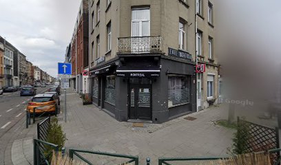 Cafe Montreal photo