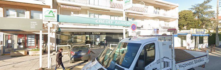 Photo du Banque Crédit Agricole Provence Côte d'Azur à Fréjus