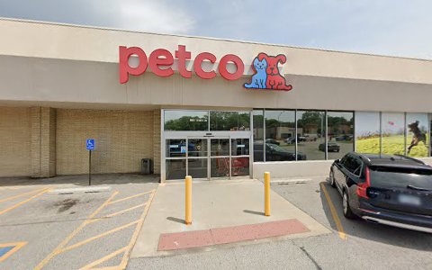 Pet Supply Store «Petco Animal Supplies», reviews and photos, 7110 Dodge St, Omaha, NE 68132, USA