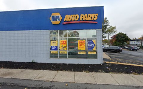 Auto Parts Store «NAPA Auto Parts - Genuine Parts Company», reviews and photos, 300 S Main St, New Britain, CT 06051, USA