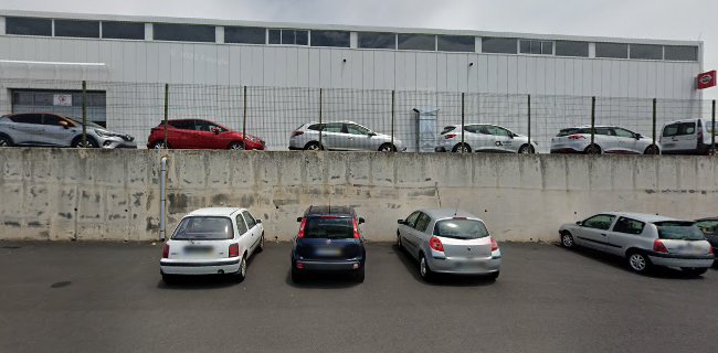 Avaliações doNissan Auto Elgê - Oficina em Ponta Delgada - Loja de móveis