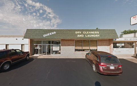 Dry Cleaner «Queens Dry Cleaners & Laundromats», reviews and photos, 1616 S Hastings Way, Eau Claire, WI 54701, USA