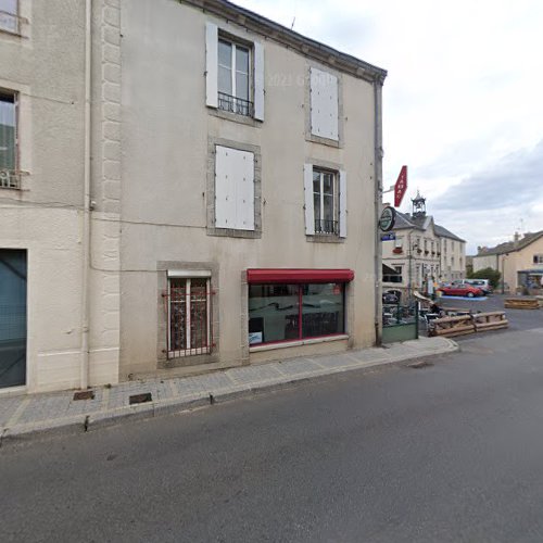 Banque Crédit Agricole du Languedoc - Aumont Aubrac Peyre en Aubrac