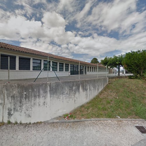 Mairie - école maternelle à Auvillar