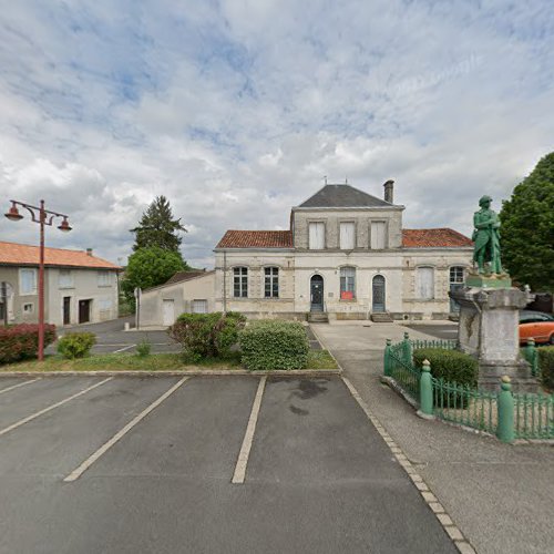 MObiVE Charging Station à Saint-Séverin