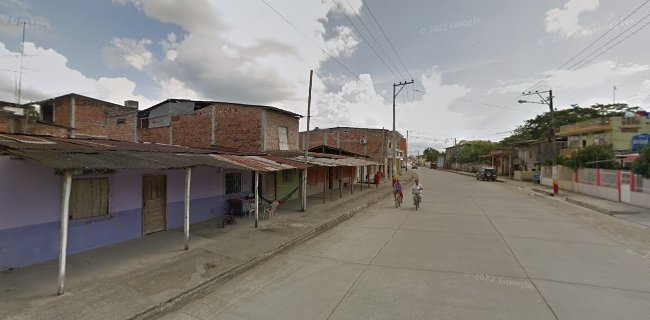 Av. Marcos Aray Dueñas, Chone, Ecuador