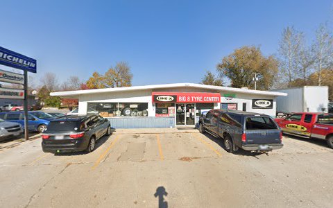 Tire Shop «Big 8 Tyre Center», reviews and photos, 205 Lincoln Hwy, Nevada, IA 50201, USA