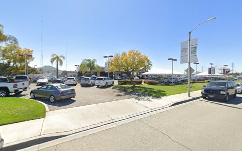 Toyota Dealer «Inland Empire Used Car Supercenter», reviews and photos, 650 Auto Center Dr W, San Bernardino, CA 92408, USA