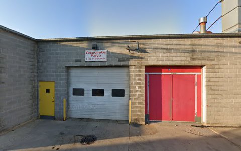 Auto Body Shop «Accurate Auto Body CARSTAR», reviews and photos, 5430 W Montrose Ave, Chicago, IL 60641, USA
