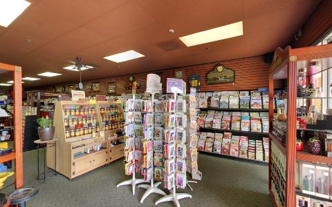 Tobacco Shop «Crescent Tobacco Shop and Newsstand», reviews and photos, 7037 E Tanque Verde Rd, Tucson, AZ 85715, USA
