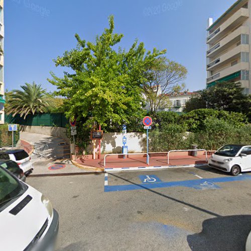 École élémentaire Square Méro à Cannes