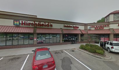 Tyler Peterson - Pet Food Store in Woodbury Minnesota