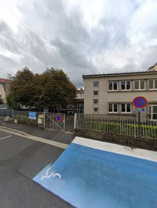 Ecole Calandreta del Vernhat, Maternelle et Primaire 10 Rue Jean 5 Arbres, 15000 Aurillac, France