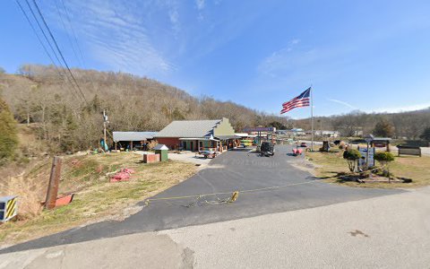 Grocery Store «Big Rock Market», reviews and photos, 1193 Wolf Creek Rd, Silver Point, TN 38582, USA
