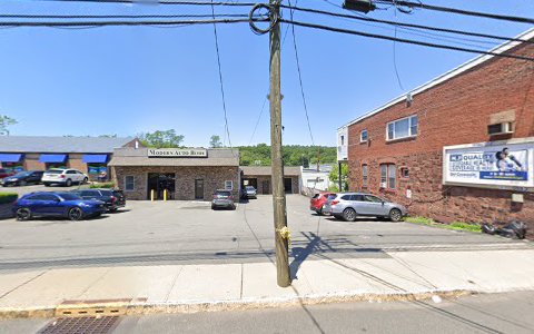 Auto Body Shop «Modern Auto Body-South Orange», reviews and photos, 343 Valley St, South Orange, NJ 07079, USA