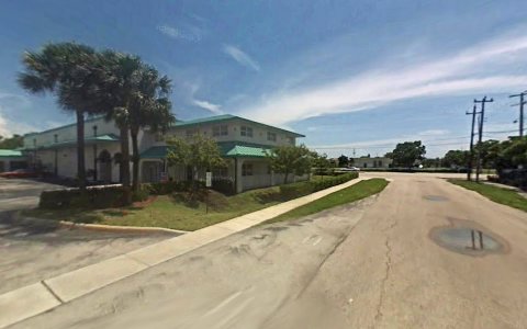 Self-Storage Facility «Burlington Self Storage of Oakland Park», reviews and photos, 3001 N Dixie Hwy, Fort Lauderdale, FL 33334, USA