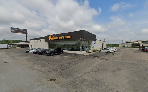 Auto Body Shop «ABRA Auto Body & Glass», reviews and photos, 4790 S Dixie Dr, Moraine, OH 45439, USA