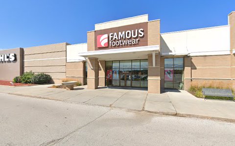 Shoe Store «Famous Footwear», reviews and photos, 3606 Metro Dr, Council Bluffs, IA 51501, USA