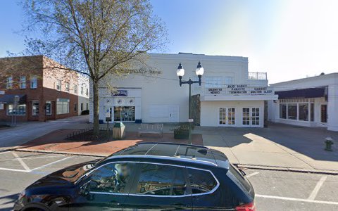 Movie Theater «United Artists East Hampton Cinema 6», reviews and photos, 30 Main St, East Hampton, NY 11937, USA