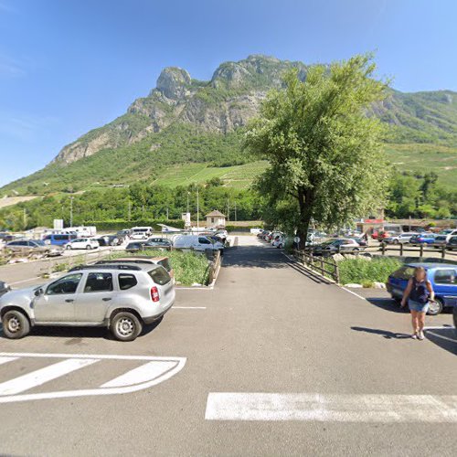 Borne de recharge de véhicules électriques SuperU - ZeborneMS Charging Station Porte-de-Savoie