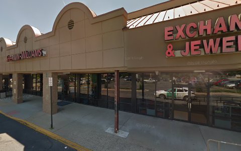 Pawn Shop «Loudoun Exchange & Jewelry», reviews and photos, 940 Edwards Ferry Rd NE E, Leesburg, VA 20176, USA