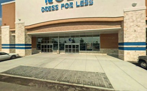 Clothing Store «Ross Dress for Less», reviews and photos, 3982 N Gloster St, Tupelo, MS 38804, USA