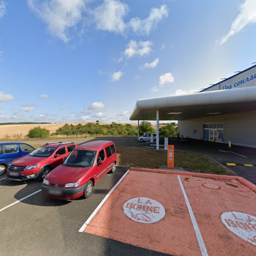 Borne de recharge de véhicules électriques Leclerc Charging Station Clamecy