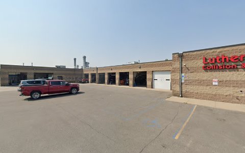 Auto Body Shop «Luther Collision & Glass - Fargo», reviews and photos, 3215 33rd St S, Fargo, ND 58104, USA