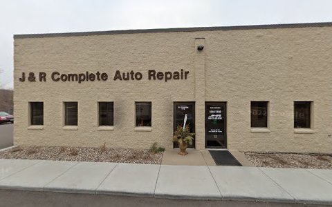 Auto Repair Shop «J & R COMPLETE AUTO REPAIR», reviews and photos, 1350 Park Rd, Chanhassen, MN 55317, USA