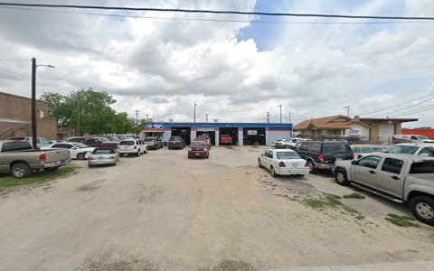 Auto Repair Shop «Charles Smith Auto Repair», reviews and photos, 119 W Lindbergh Blvd, Universal City, TX 78148, USA